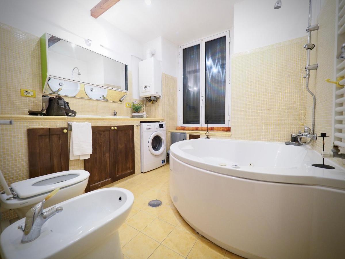 Dimora Delle Camelie Apartment Genova Exterior foto